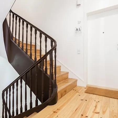 Velvet Threads Apartment