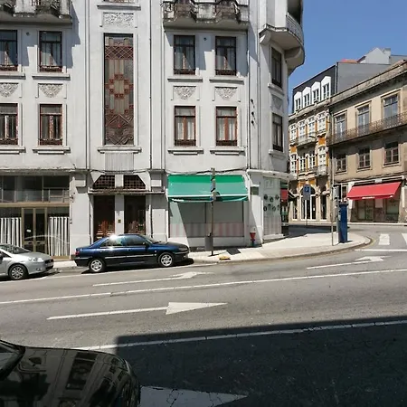 Apartment Velvet Threads Porto