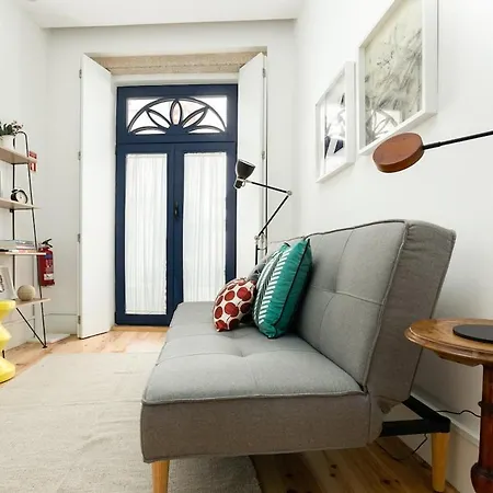 Velvet Threads Apartment